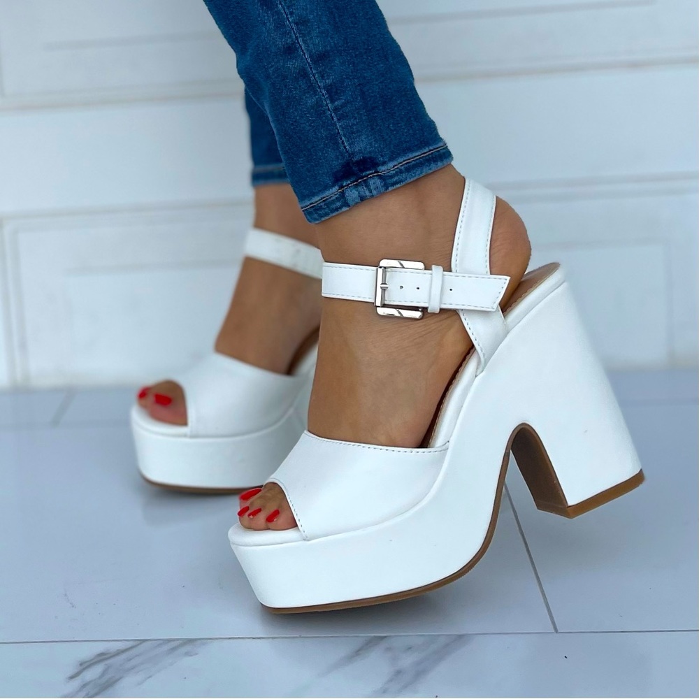 White platform sandals heels - Picture 6 of 6